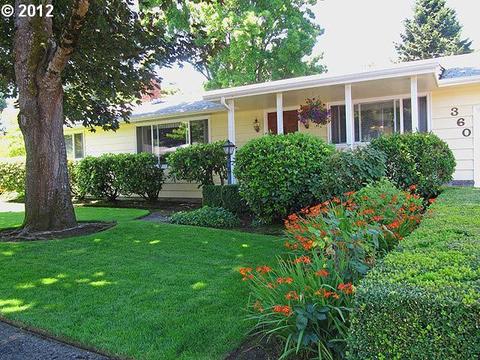 360 Hambletonian Dr, Eugene, OR 97401 photo 1