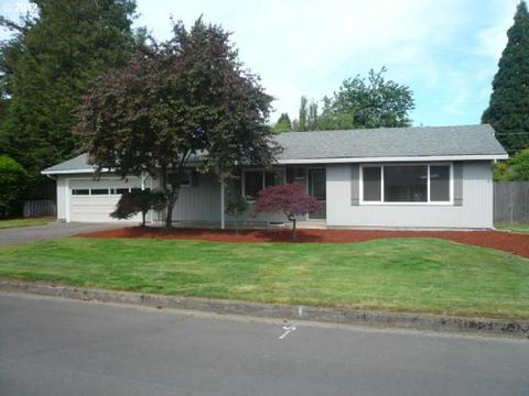 1755 Lake Dr, Eugene, OR 97404 photo 1