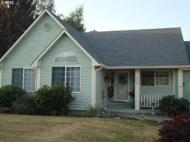 381 Goldenleaf Ct, Lyons, OR 97358 photo 1
