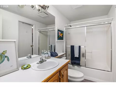 4055 Royal Ave #22, Eugene, OR 97402 photo 7