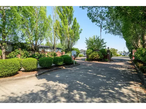 4055 Royal Ave #22, Eugene, OR 97402 photo 15