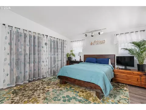 4055 Royal Ave #22, Eugene, OR 97402 photo 9