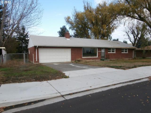 4039 SW Quinney Ave, Pendleton, OR 97801 photo 1