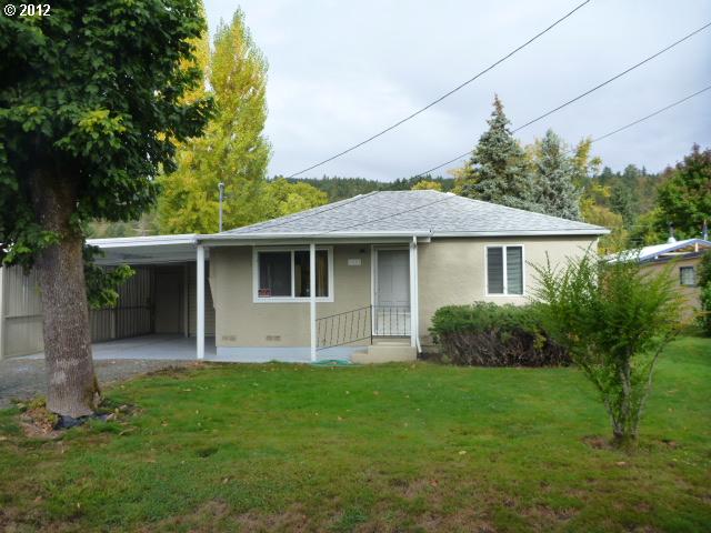 1033 E Second Ave, Sutherlin, OR 97479 photo 1