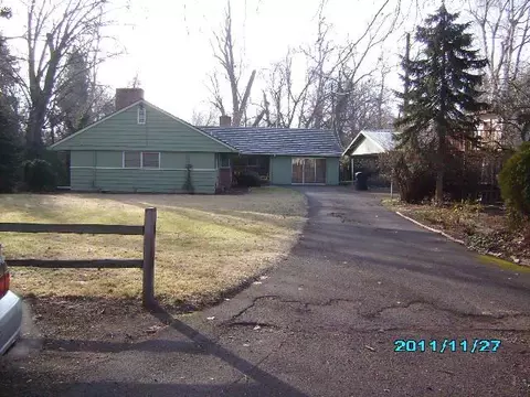 818 E Chestnut, Walla Walla, WA 99362 photo 1