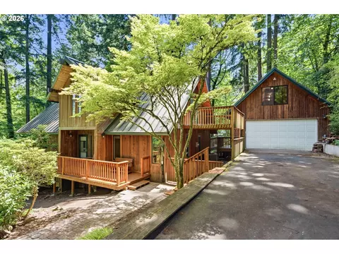 8122 SW 54th Ave, Portland, OR 97219
