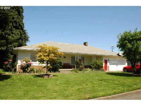 978 Darlene Ave, Springfield, OR 97477 photo 1