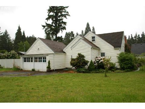 800 Horn Ln, Eugene, OR 97404 photo 1