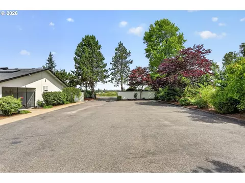Exterior - 29138 SE Powell Valley Rd, Gresham, OR 97080 photo 4 of 4