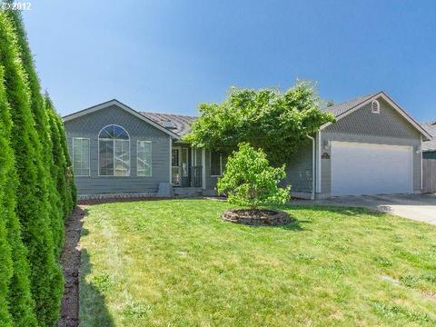 4573 Glacier Dr, Springfield, OR 97478 photo 1