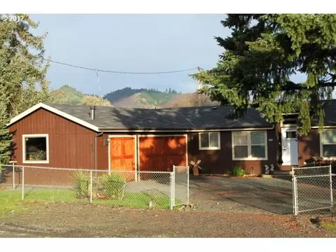 308 Douglas St, Yoncalla, OR 97499 photo 1