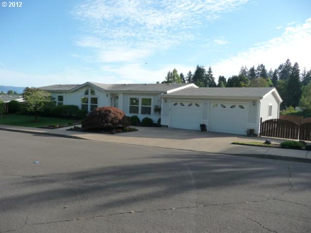 938 S 59th St, Springfield, OR 97478 photo 1