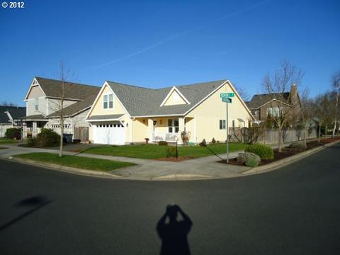 3409 Korbel St, Eugene, OR 97404 photo 1