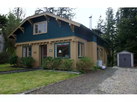 38 Oregon Ave, Wheeler, OR 97147 photo 1
