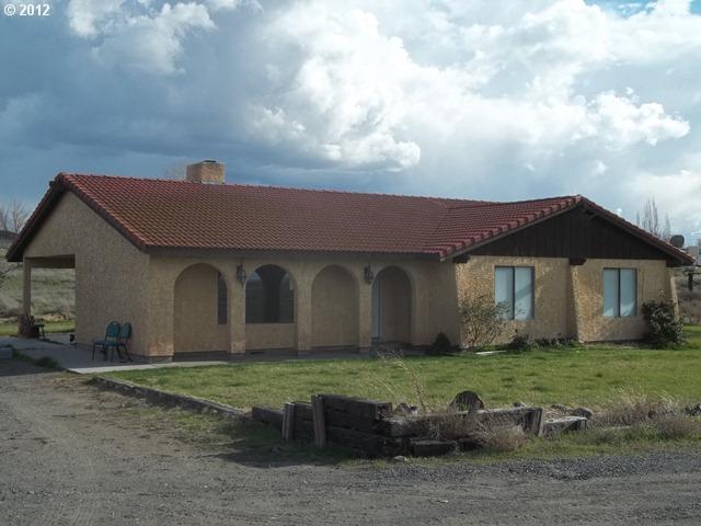 80809 Wagon Wheel Loop, Irrigon, OR 97844 photo 1