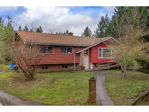 2394 NW Creekwood Pl, Forest Grove, OR 97116
