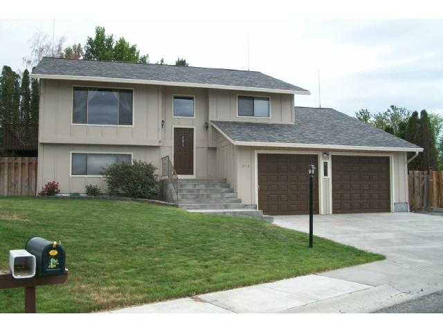 213 Blalock Ct, Boardman, OR 97818 photo 1