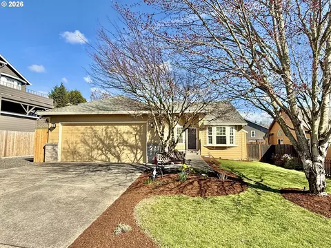 1032 40th St, Washougal, WA 98671