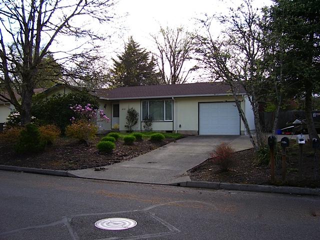 4656 Scottdale St, Eugene, OR 97404 photo 1