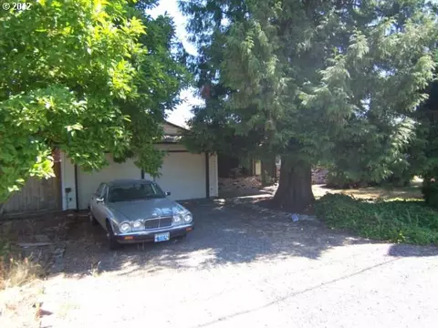 2310 NE Cleveland Ave, Gresham, OR 97030 photo 1