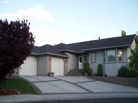 968 E Hurlburt Ave, Hermiston, OR 97838 photo 1