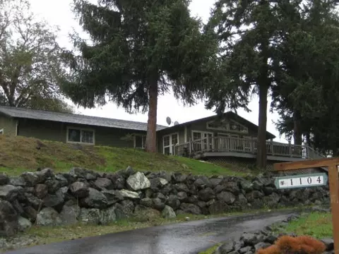 1104 Shoestring Rd, Riddle, OR 97469 photo 1