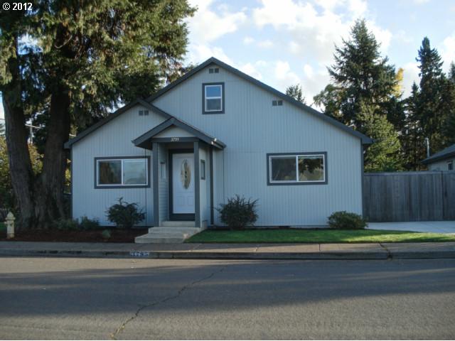 3795 Oregon Ave, Springfield, OR 97478 photo 1