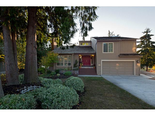 2425 SW Eleven Mile Dr, Gresham, OR 97080 photo 1