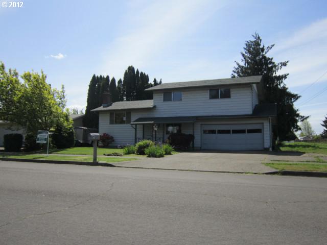 2222 11th St, Springfield, OR 97477 photo 1
