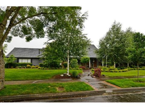 2105 Musket St, Eugene, OR 97408 photo 1