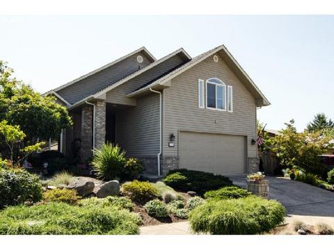 1124 Valley Butte Dr, Eugene, OR 97401 photo 1