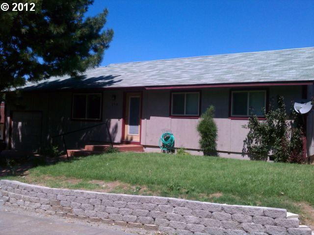309 SW Nye Ave, Pendleton, OR 97801 photo 1
