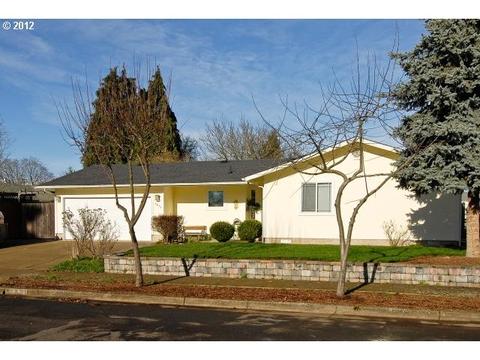 3871 Robin Ave, Eugene, OR 97402 photo 1