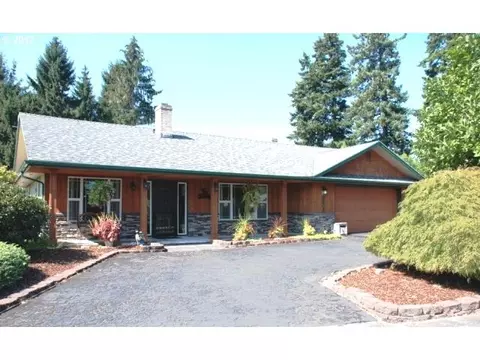 2205 NE Country Club Ct, Gresham, OR 97030 photo 1