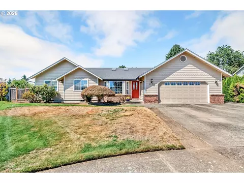 2954 Brett Loop, Eugene, OR 97404