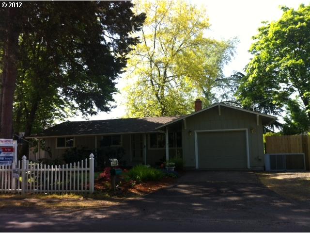 1014 River Loop 1, Eugene, OR 97404 photo 1