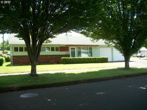 1909 12th St, Springfield, OR 97477 photo 1