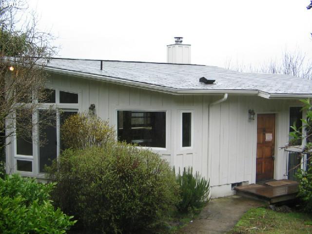 353 Mary Ln, Eugene, OR 97405 photo 1