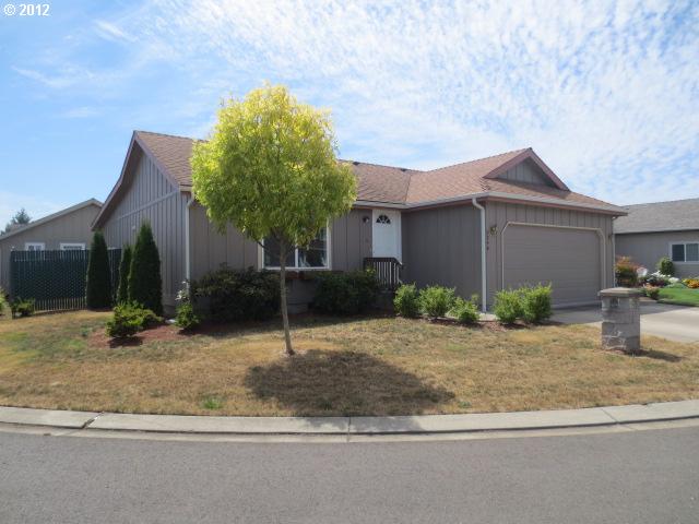 5346 Cobblestone Ln, Eugene, OR 97402 photo 1