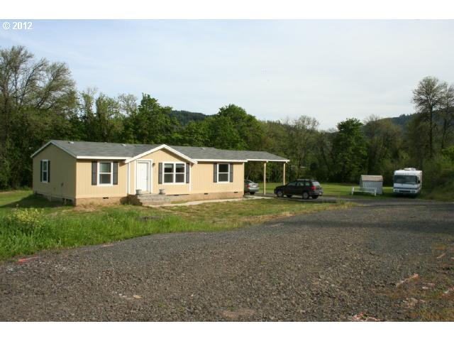 630 N First St, Drain, OR 97435 photo 1