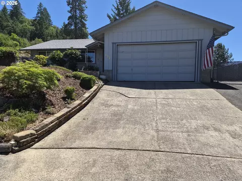 133 SE Terra Ct, Myrtle Creek, OR 97457