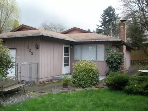 220 SE Beech Ave, Gresham, OR 97080 photo 1