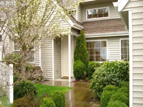 457 Covey Ln, Eugene, OR 97401 photo 1