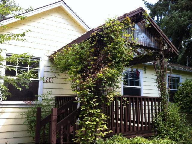 201 River Loop 1, Eugene, OR 97404 photo 1