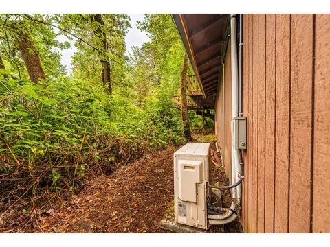 2885 Timberline Dr, Eugene, OR 97405 photo 27