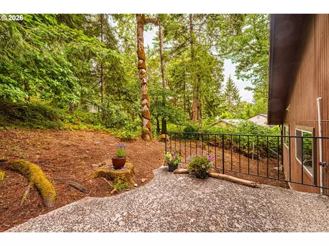 2885 Timberline Dr, Eugene, OR 97405 photo 23