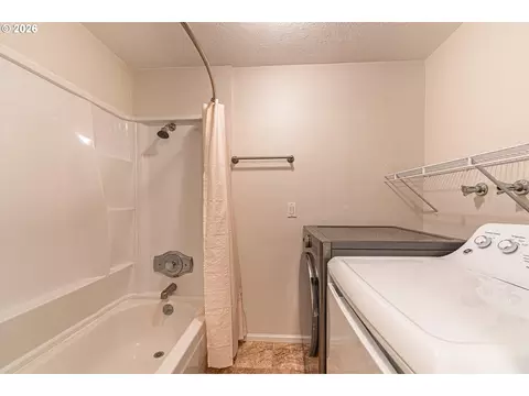 2885 Timberline Dr, Eugene, OR 97405 photo 17