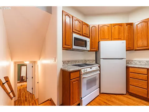 2885 Timberline Dr, Eugene, OR 97405 photo 15