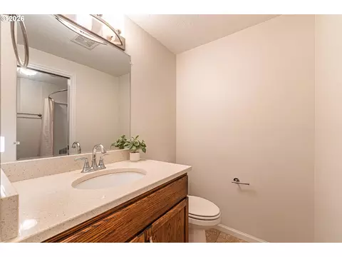 2885 Timberline Dr, Eugene, OR 97405 photo 16