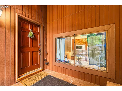 2885 Timberline Dr, Eugene, OR 97405 photo 5